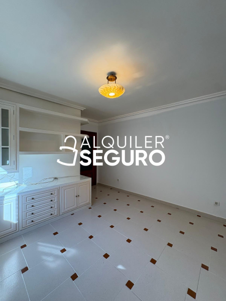 Inmueble en Calle Enrique Velasco, MADRID