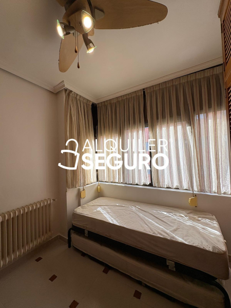 Inmueble en Calle Enrique Velasco, MADRID
