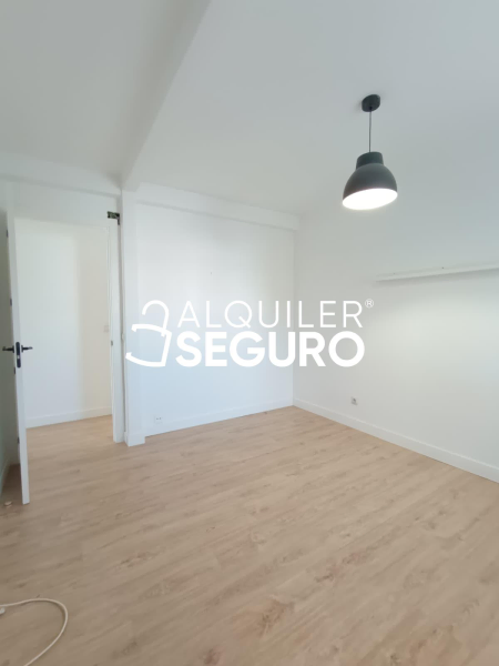 Piso en Avenida De fuenlabrada, LEGANÉS MADRID