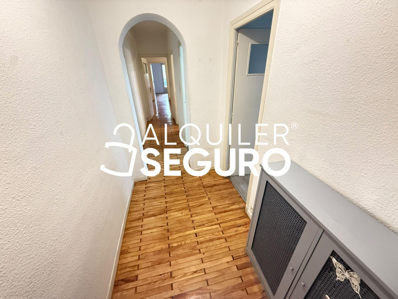 Inmueble en Calle Baeza, MADRID