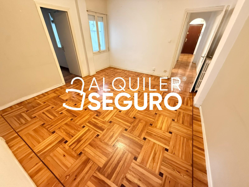 Inmueble en Calle Baeza, MADRID