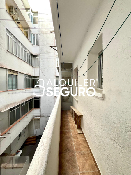 Inmueble en Calle de Aguilar de Campóo, MADRID