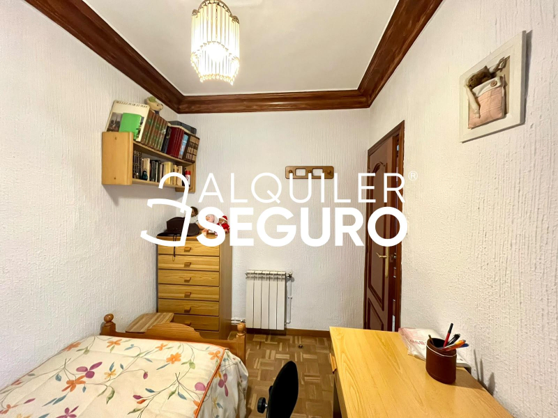 Inmueble en Calle de Aguilar de Campóo, MADRID
