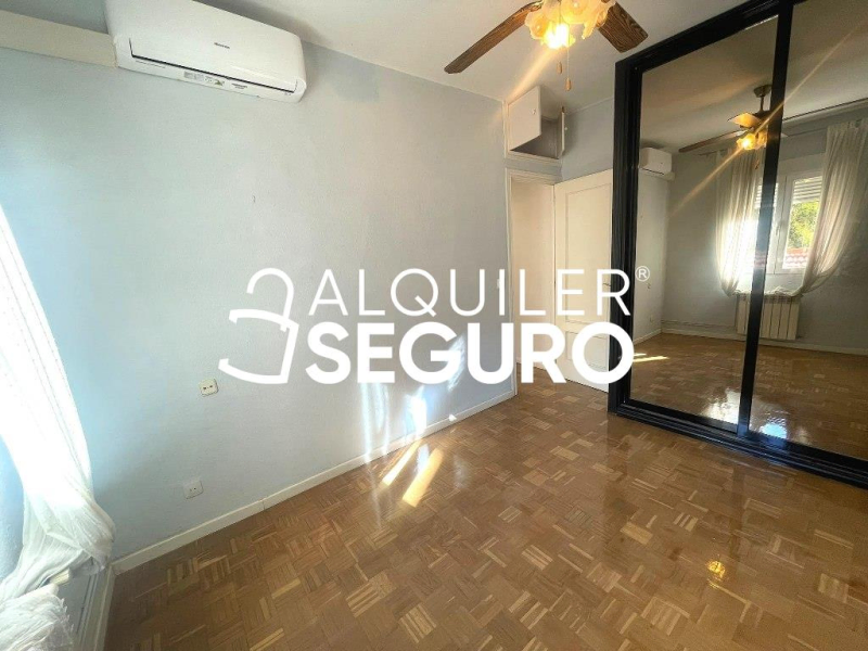 Inmueble en Calle Cartago, MADRID