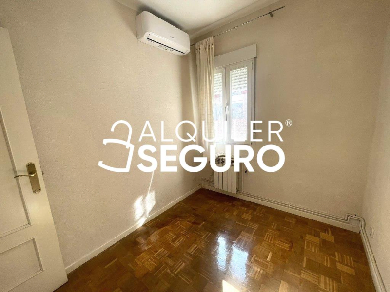 Inmueble en Calle Cartago, MADRID