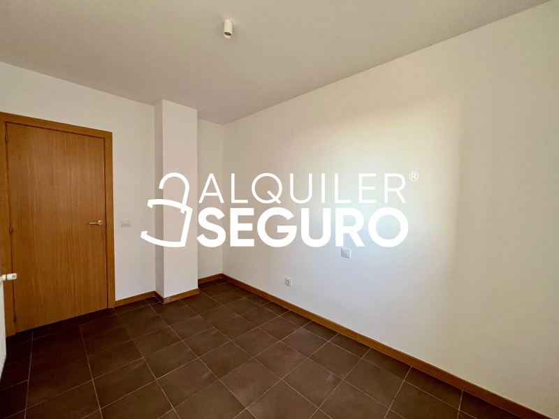 Inmueble en Avenida de Castilla y León, MADRID