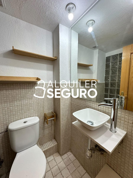 Inmueble en Calle Encomienda de Palacios , MADRID