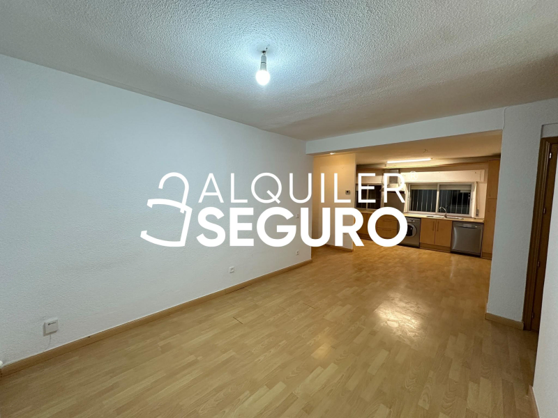 Inmueble en Calle Encomienda de Palacios , MADRID