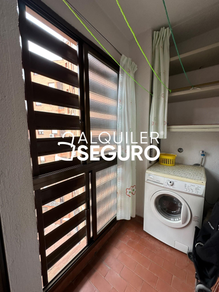 Inmueble en Calle Hinojosa Del Duque, MADRID