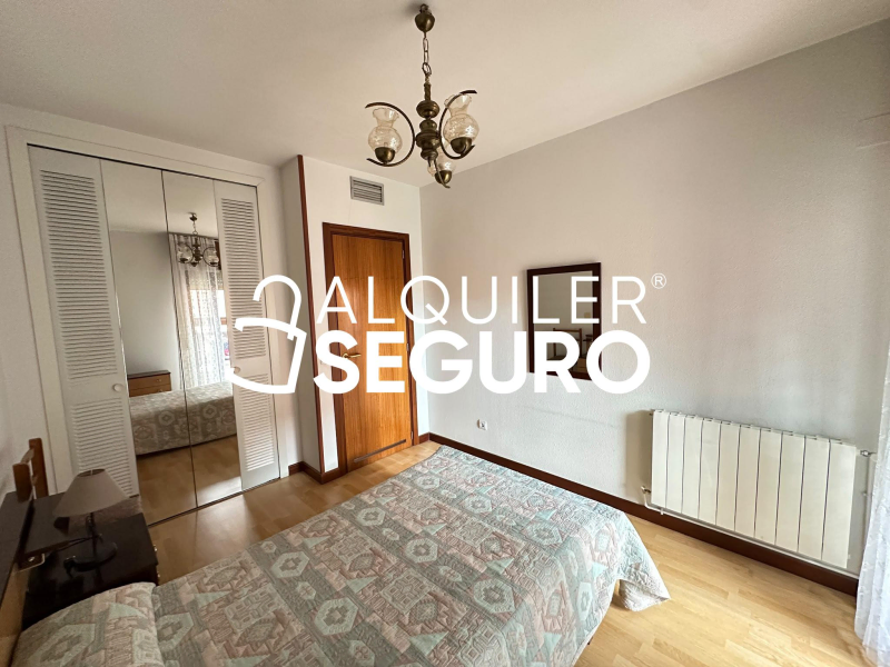 Inmueble en Calle Hinojosa Del Duque, MADRID