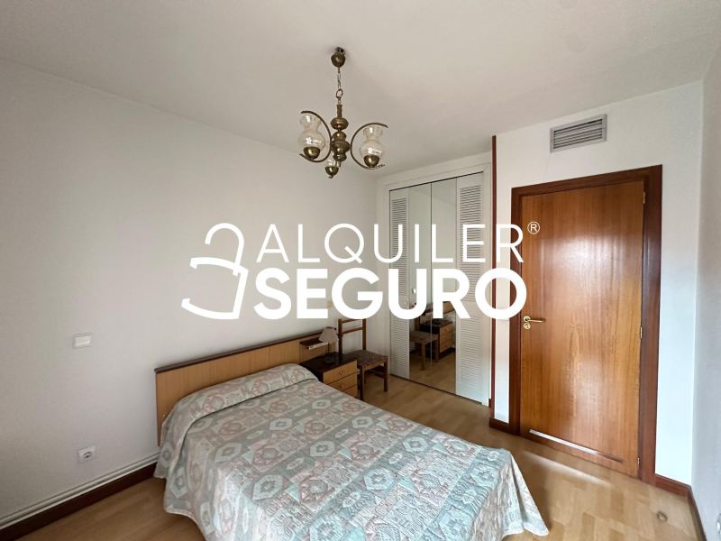 Inmueble en Calle Hinojosa Del Duque, MADRID