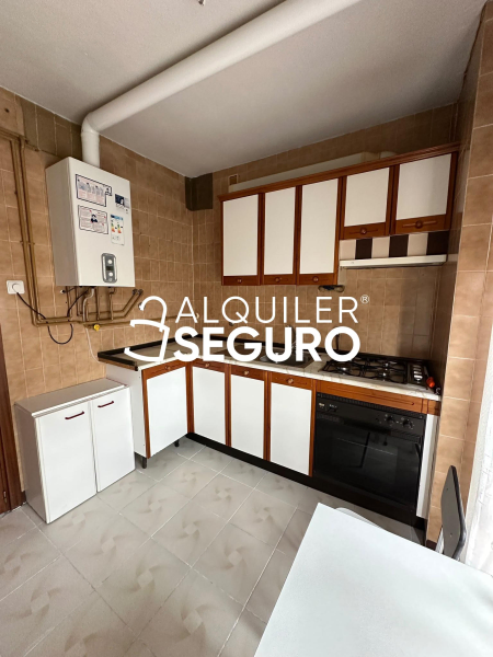 Inmueble en Calle Hinojosa Del Duque, MADRID