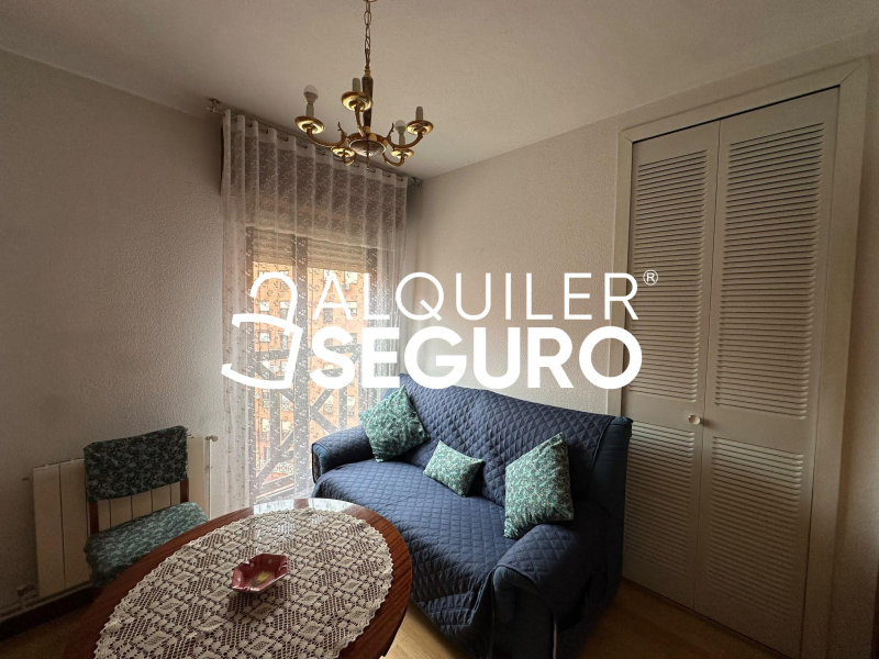 Inmueble en Calle Hinojosa Del Duque, MADRID