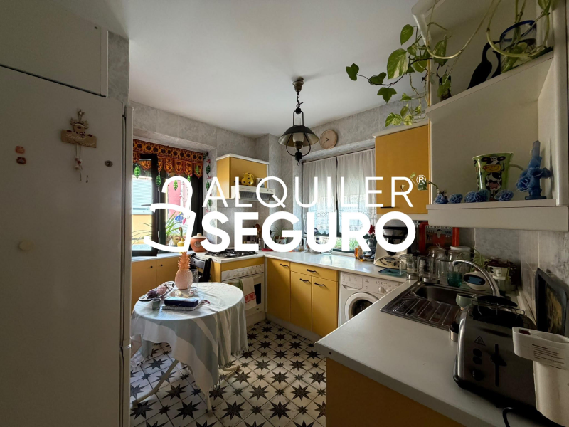Inmueble en Calle Alcolea, MADRID