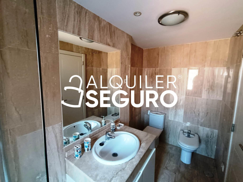 Inmueble en Calle Letonia, MADRID