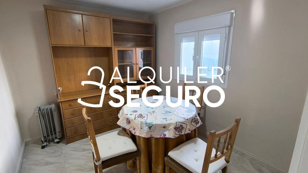 Inmueble en Calle Esturion, SEVILLA