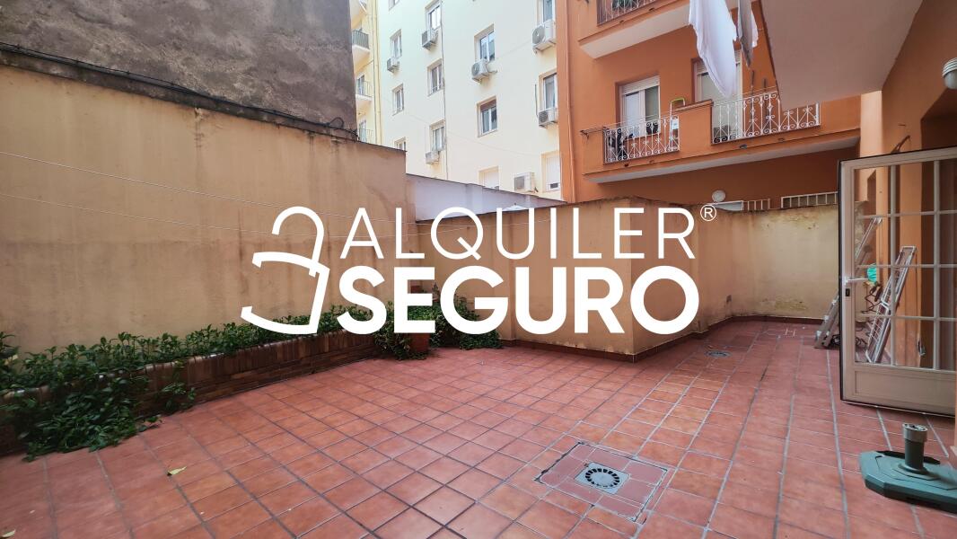 Inmueble en Calle de Ferraz, MADRID