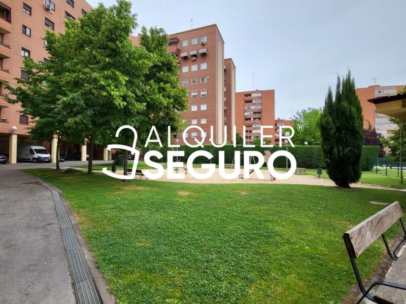 Inmueble en Calle Río Segura, MADRID