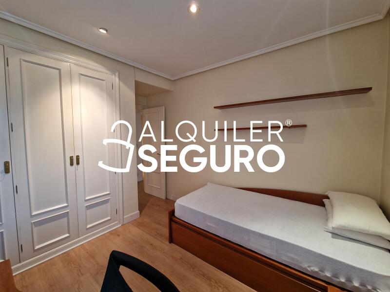 Inmueble en Calle Juan Antonio Zunzunegui, VIZCAYA-BIZKAIA