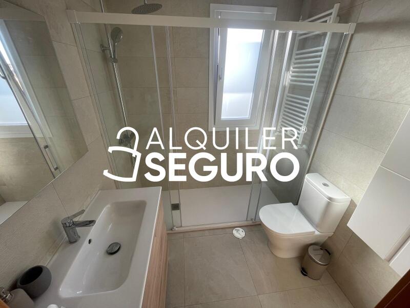 Inmueble en Avenida del Camino de Santiago, MADRID