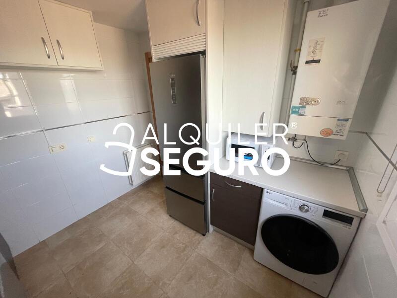 Inmueble en Avenida del Camino de Santiago, MADRID