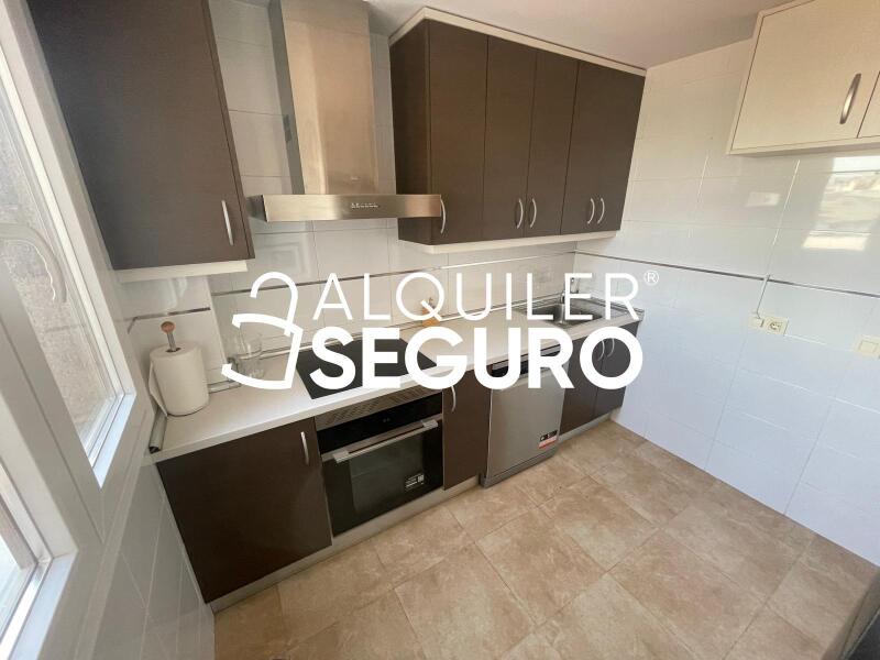 Inmueble en Avenida del Camino de Santiago, MADRID