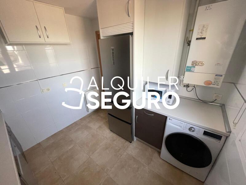 Inmueble en Avenida del Camino de Santiago, MADRID