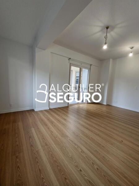Inmueble en Avenida Don Bosco, GRANADA