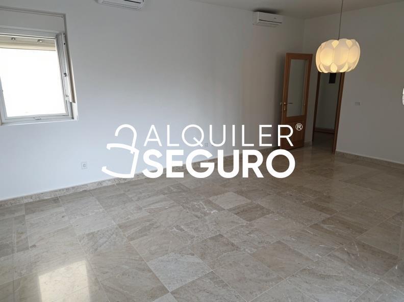 Inmueble en Calle Carmen Martin Gaite , SEVILLA