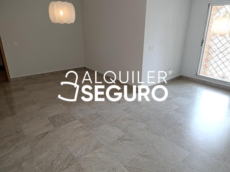 Piso en Calle Carmen Martin Gaite , TOMARES SEVILLA