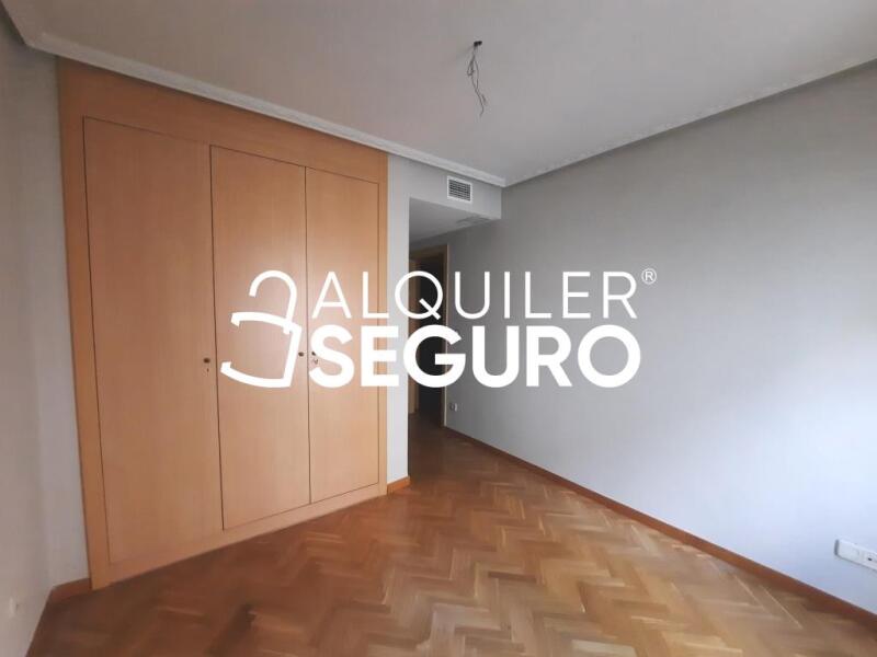 Piso en Calle Embalse de Valmayor, MADRID MADRID