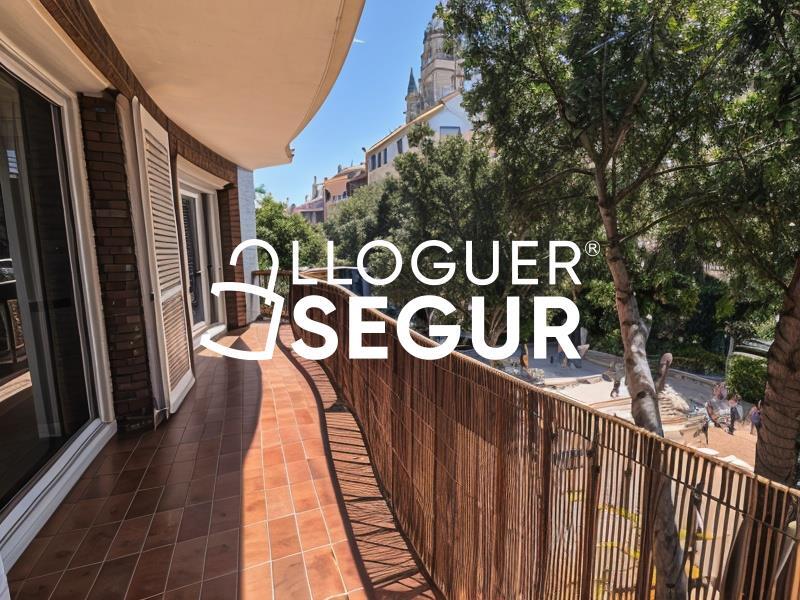 Inmueble en Travesia de les Corts, BARCELONA
