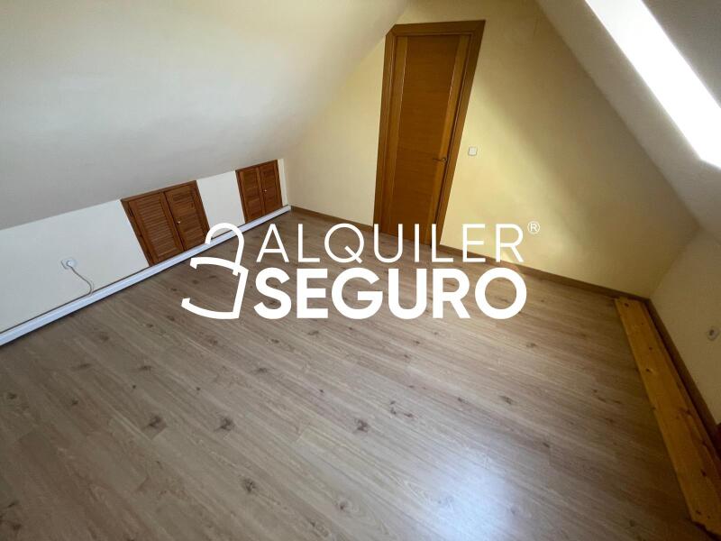 Piso en Camino Viejo de la Granda, PARACUELLOS DE JARAMA MADRID