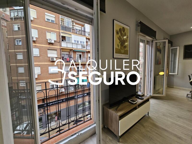 Inmueble en Calle Juan de Vera, MADRID