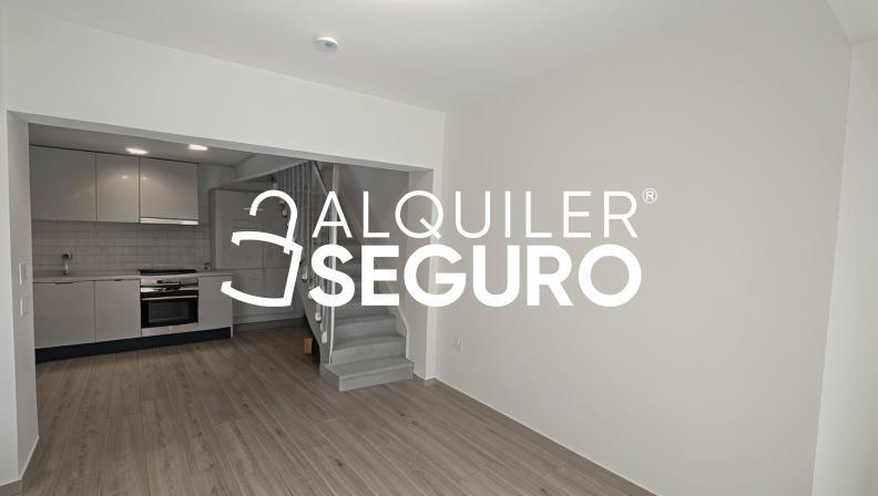 Inmueble en Calle Chantada, MADRID