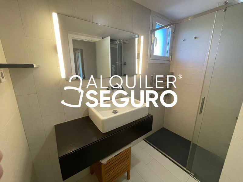 Inmueble en Calle del Arquitecto Sánchez Arcas , MADRID