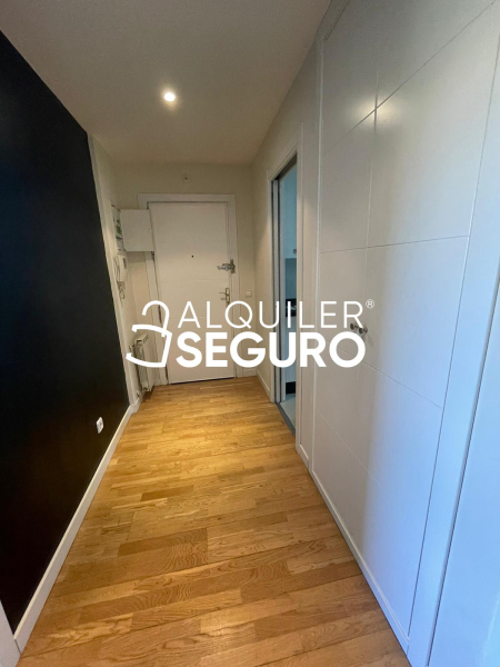 Inmueble en Calle del Arquitecto Sánchez Arcas , MADRID