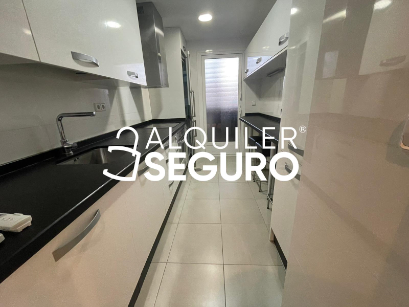 Inmueble en Calle del Arquitecto Sánchez Arcas , MADRID