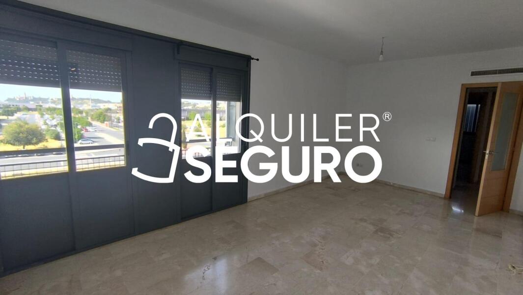 Inmueble en Calle Pobladores, SEVILLA