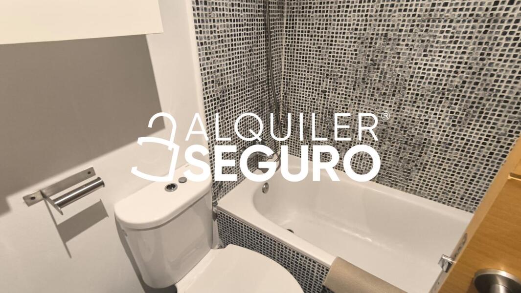 Inmueble en Calle Pobladores, SEVILLA