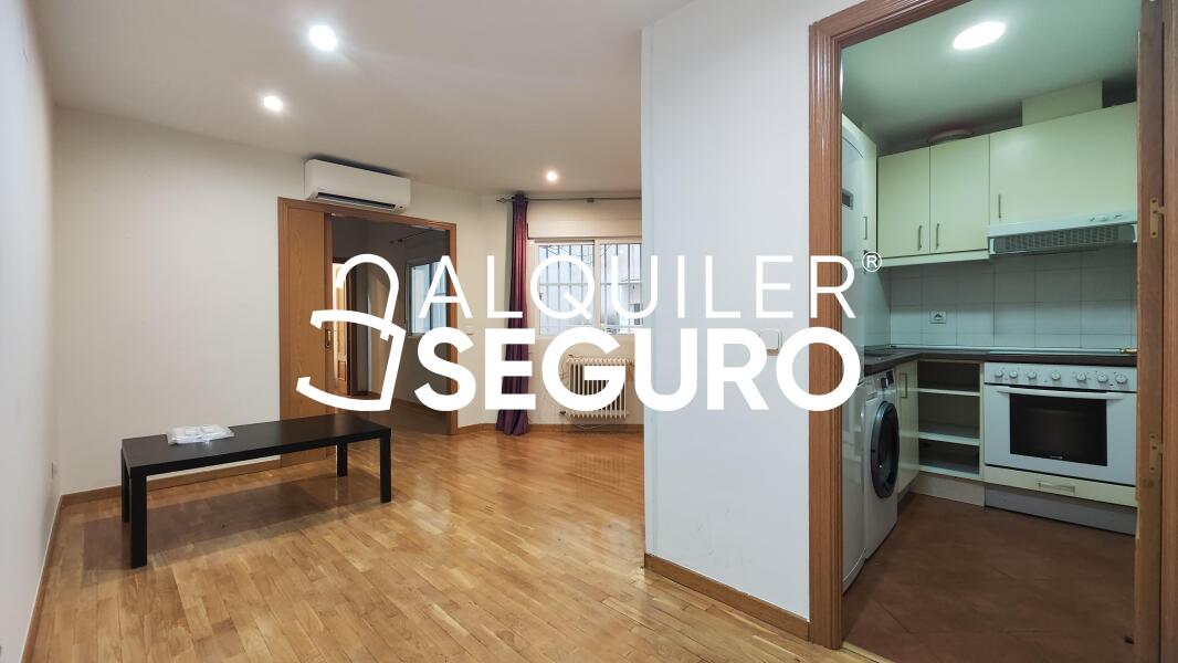 Inmueble en Calle de Sor Angela de la Cruz , MADRID