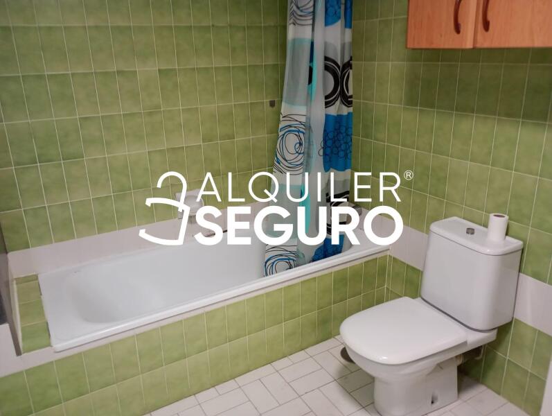 Piso en Calle Luis de Milán, MÁLAGA MÁLAGA