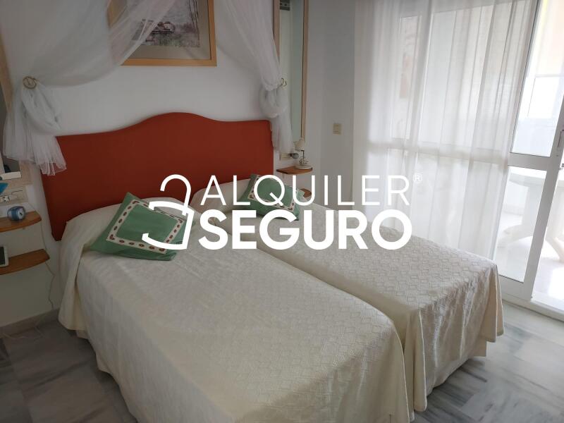 Inmueble en Calle Ronda Golf Oeste , MÁLAGA