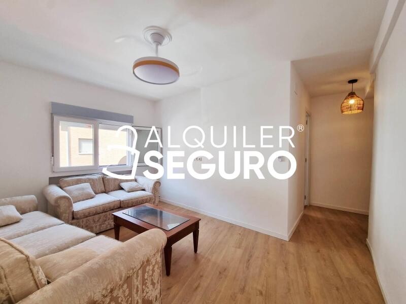 Inmueble en Calle Reina Mercedes, MADRID