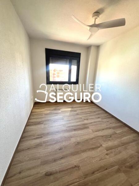 Inmueble en Avenida San Nicolas , MADRID