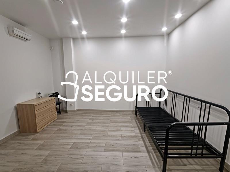 Inmueble en Calle Antonio Vicent, MADRID