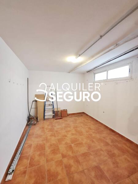 Piso en Avenida Gaudí 1 comunidad , VILLANUEVA DE LA CAÑADA MADRID