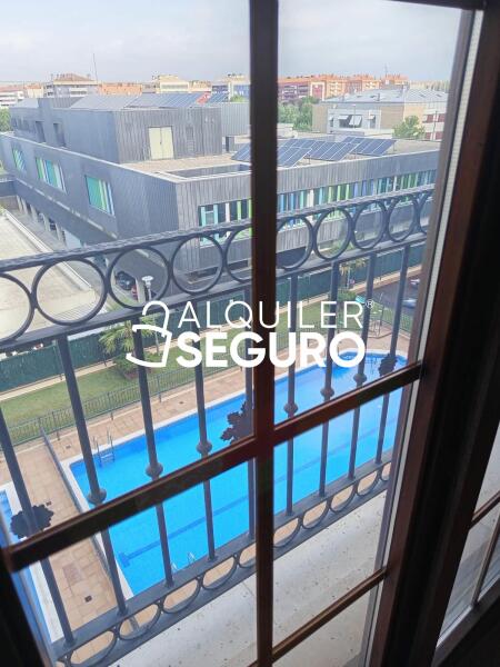 Piso en Calle Secuoias, LOGROÑO LA RIOJA