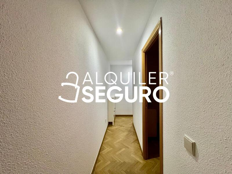 Inmueble en Avenida de los Artesanos, MADRID