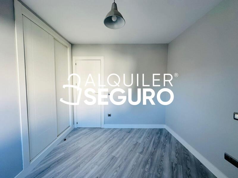 Inmueble en Calle Daniel Jimenez , MADRID